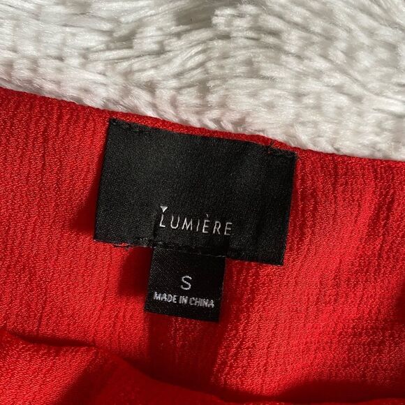 Lumiere Red Crop Top New without Tags Size Small - Picture 5 of 5